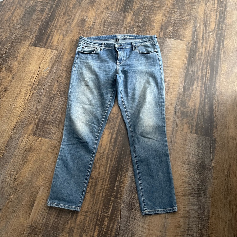 Gap girlfriend cropped jeans